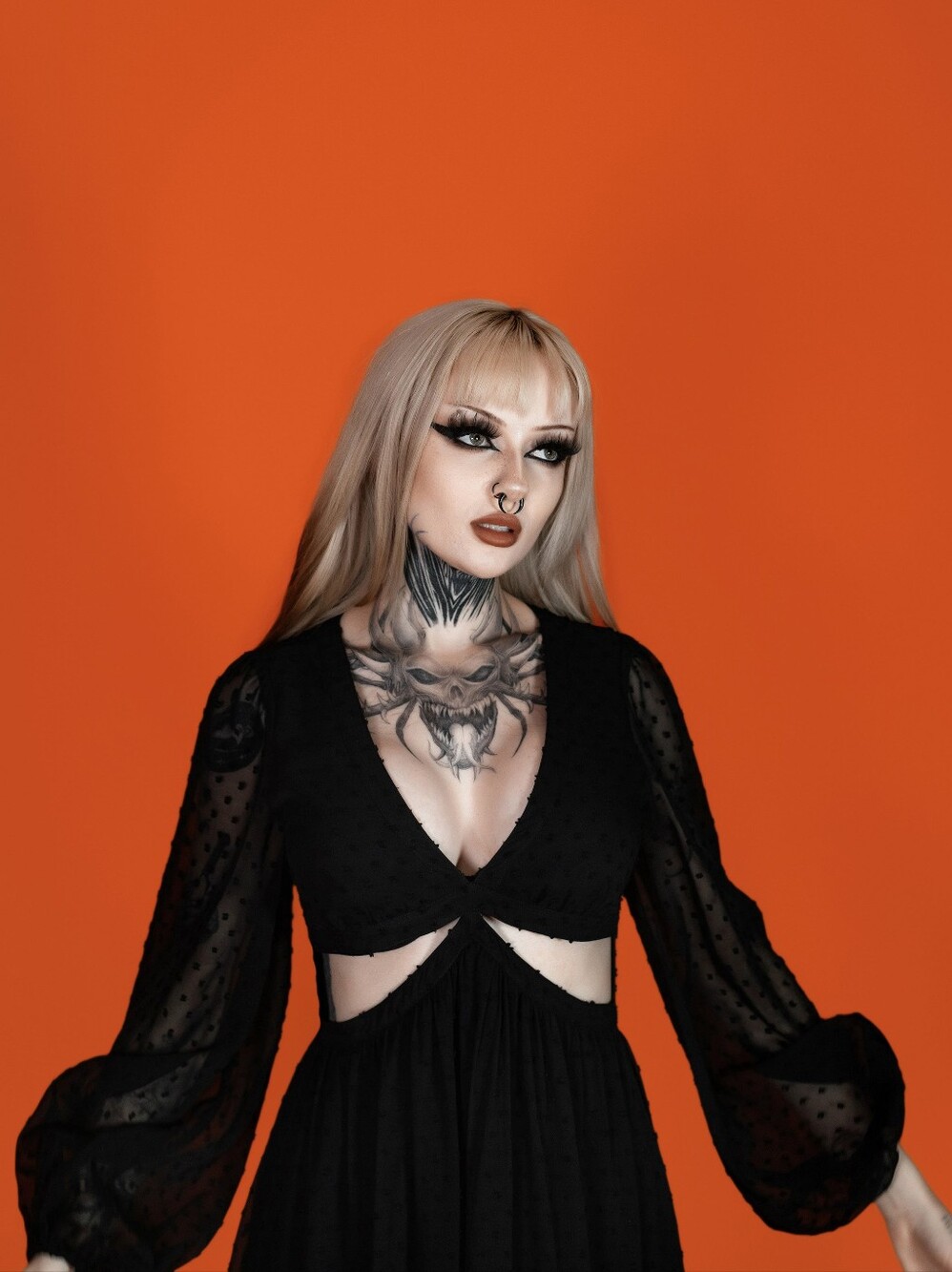 Lively Ghosts Celestra Dress - Picture 6 of 14